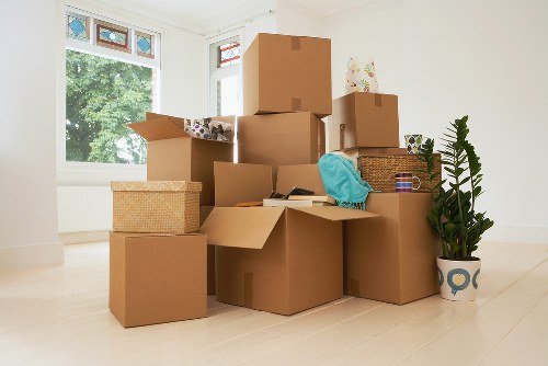 Local storage unit in Kingston for short-term and long-term use
