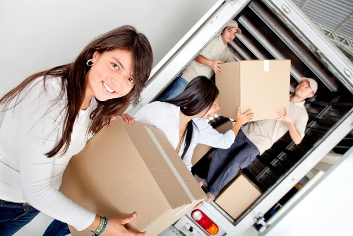 Different removal van sizes available for Kingston relocations
