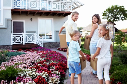 Kingston moving company assisting with a smooth relocation